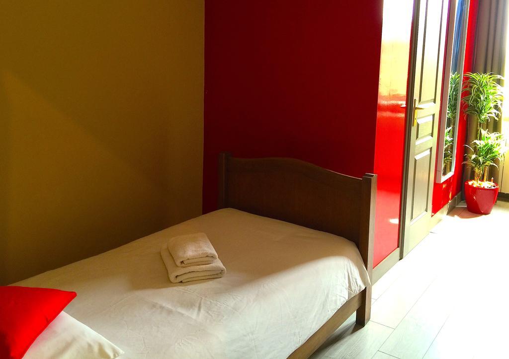 L'Estaminet Hotel Mazille Bilik gambar