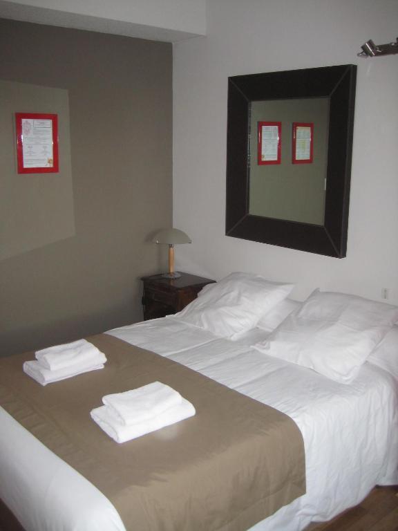 L'Estaminet Hotel Mazille Luaran gambar